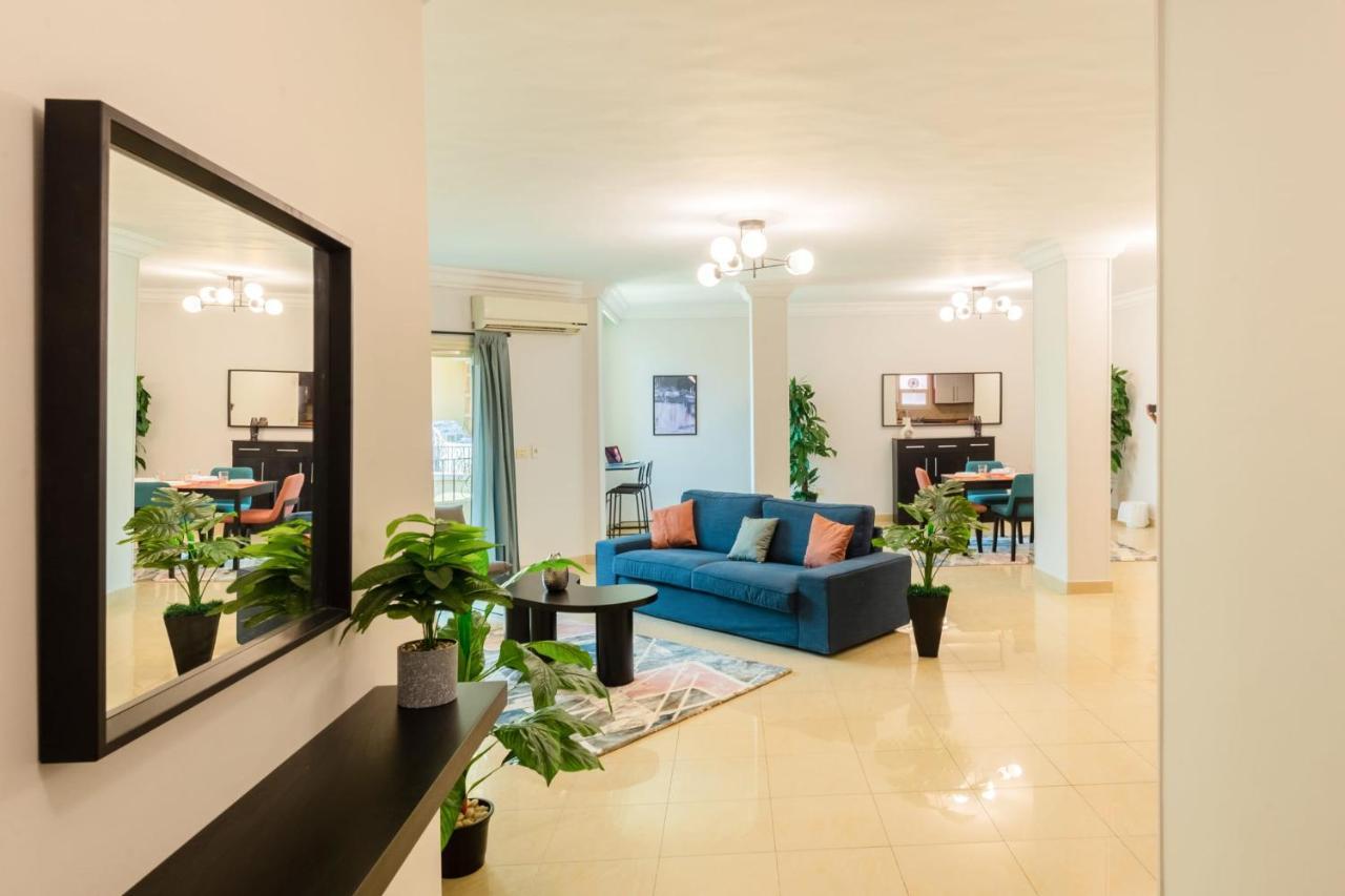 קהיר Distinct & Decent 2 Bdr Apt Steps From Nightlife And Airport מראה חיצוני תמונה